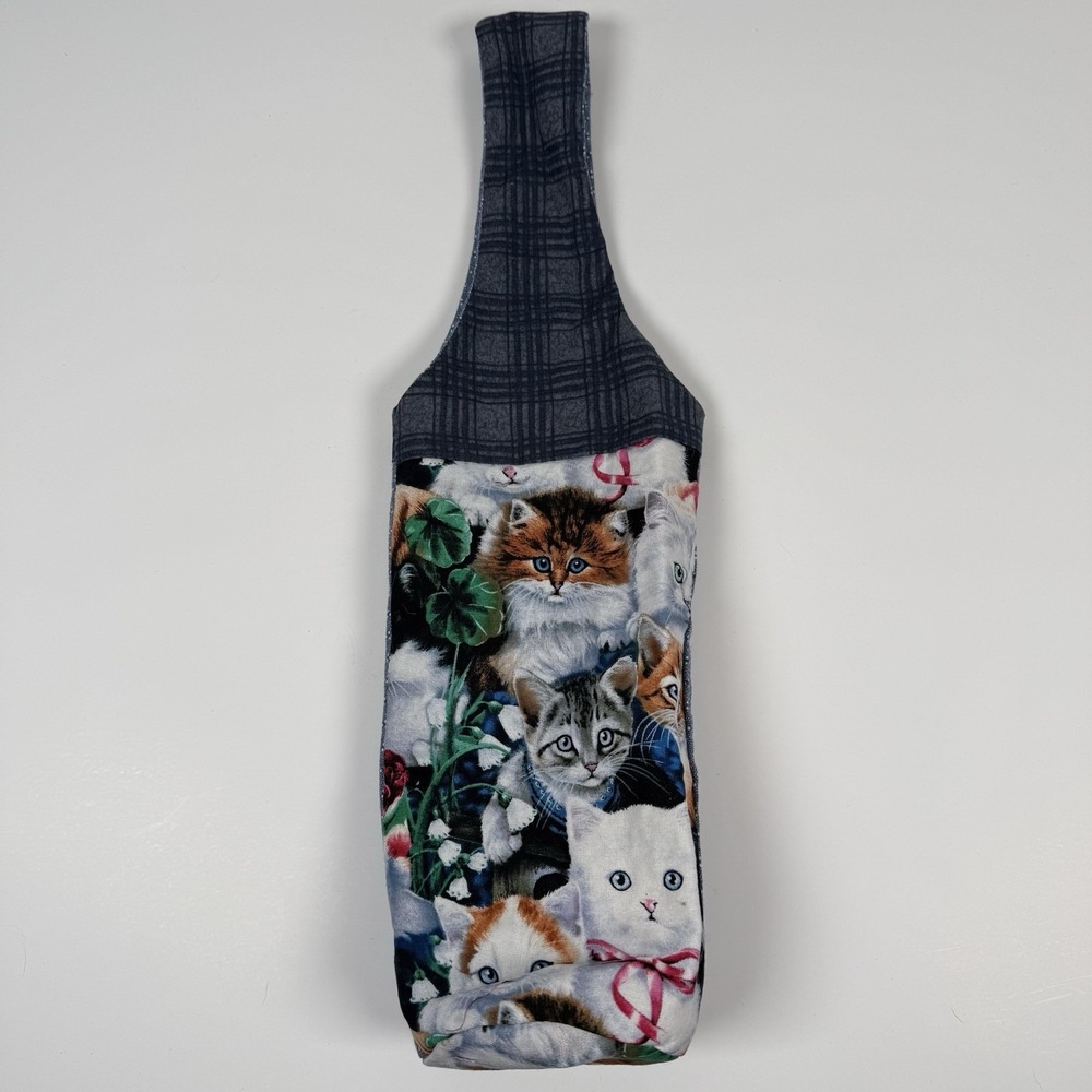 Handmade Fabric Wine Bottle Holder Carrier Gift House Warming Cat Kitten New